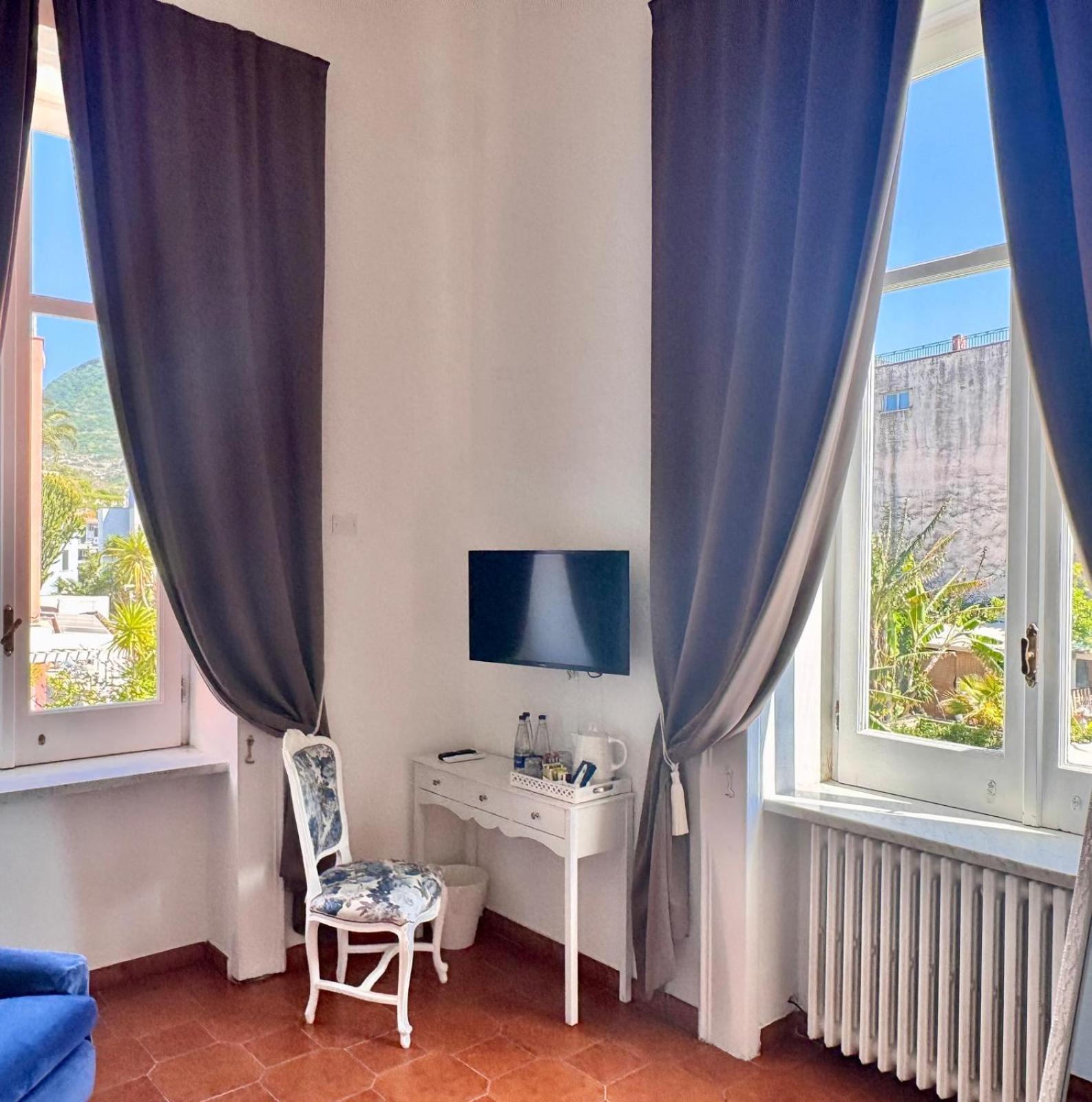 Palazzo Bonaventura 1906 Bed & Breakfast Forio  ภายนอก รูปภาพ